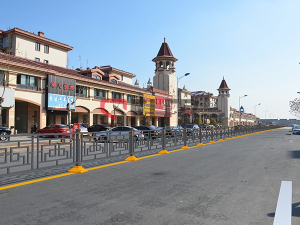 創(chuàng)意護欄