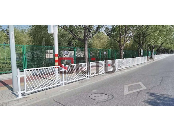 邊緣護(hù)欄 邊緣護(hù)欄